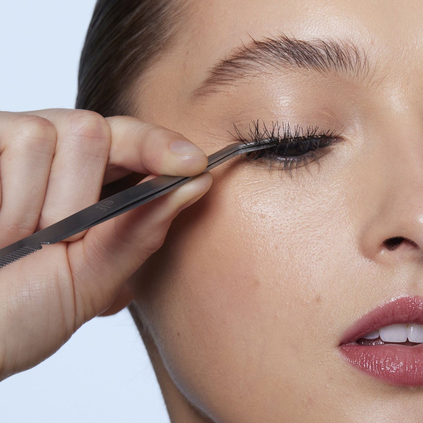 false-eyelash-applicator-i4 84093_False_Lash_Applicator.jpg