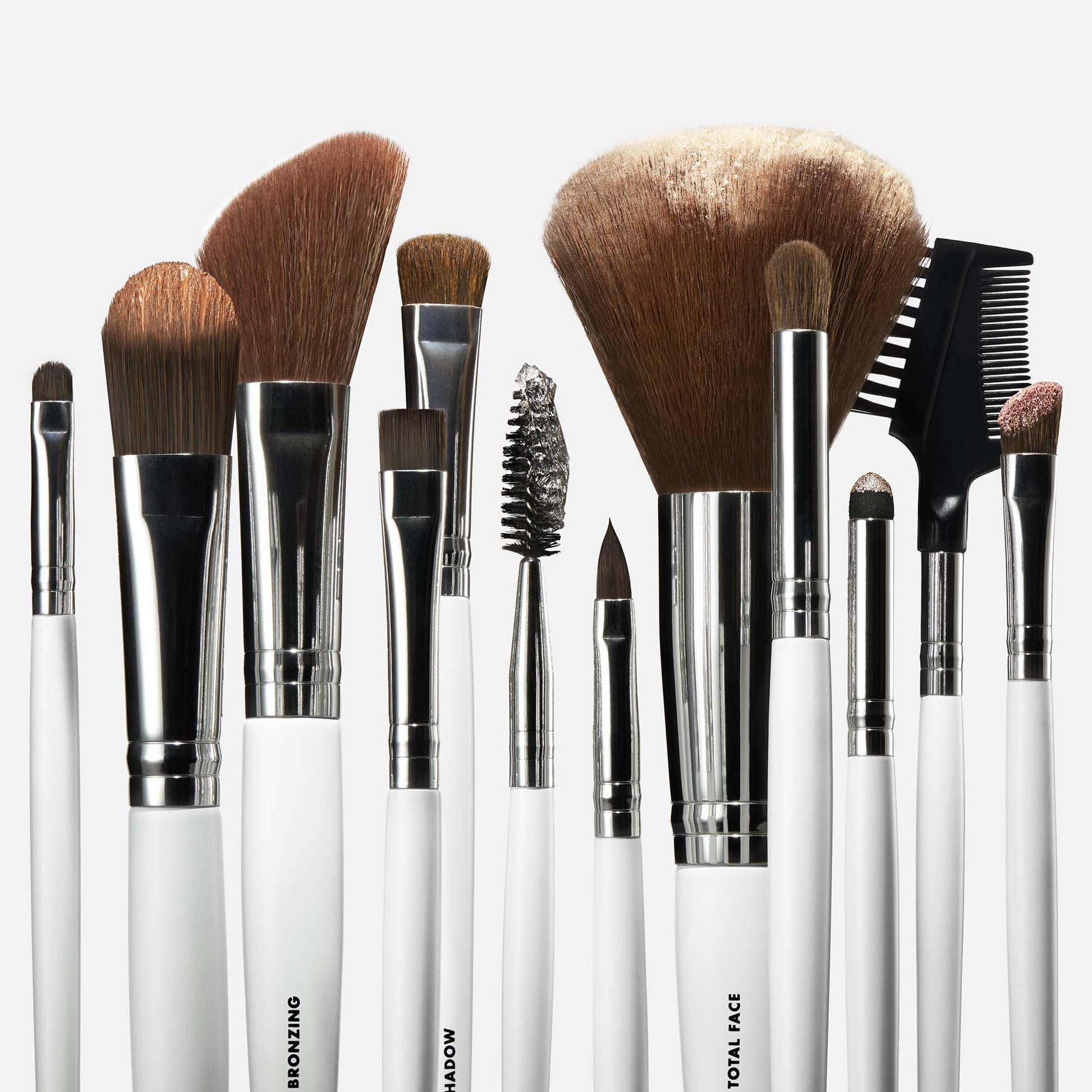 professional-set-of-12-makeup-brushes-u6 040523_SL_12PieceBrushKit_0001_FocusStack01_FINAL_RGB_IGF.jpg