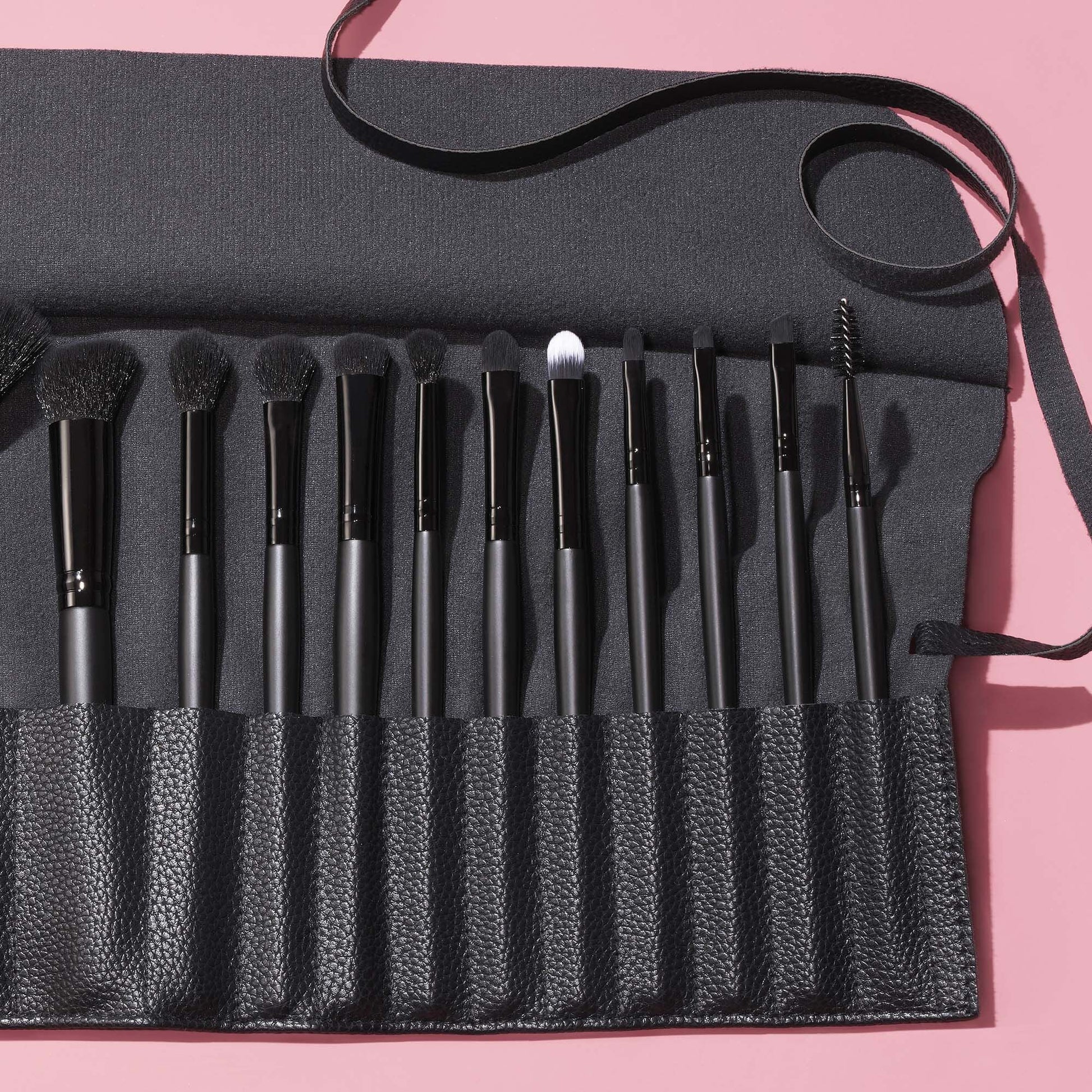 17-piece-ultimate-makeup-brush-set-and-travel-roll-c6 042423_UltBrushSet_V2_Main-2_IGF_carousel2.jpg
