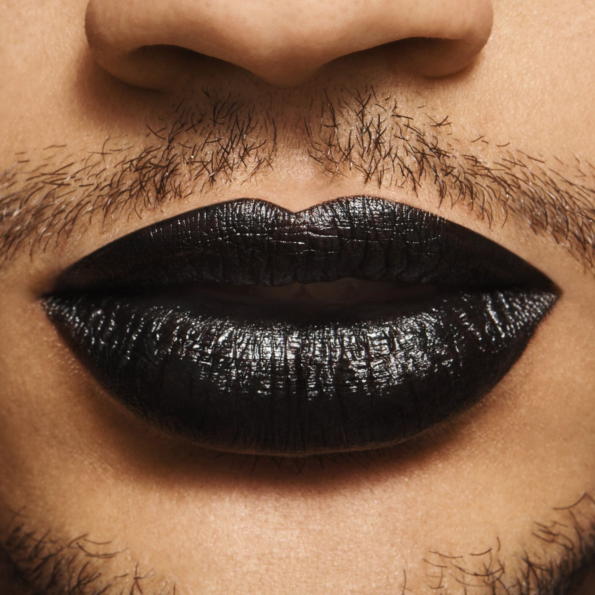 o-face-satin-lipstick-n6 071122_OF_Bryson_V4_0032_FINAL_RGB_IGF.jpg