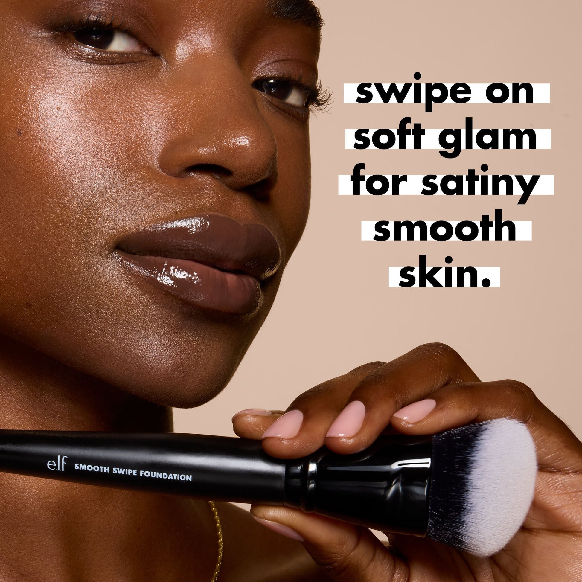 smooth-swipe-foundation-brush-i0 0925_EDUCATION_SMOOTHSWIPEFOUNDATIONBRUSH_PAIRING_20FOUNDATION_20_20BRUSH_20OPTION2.jpg