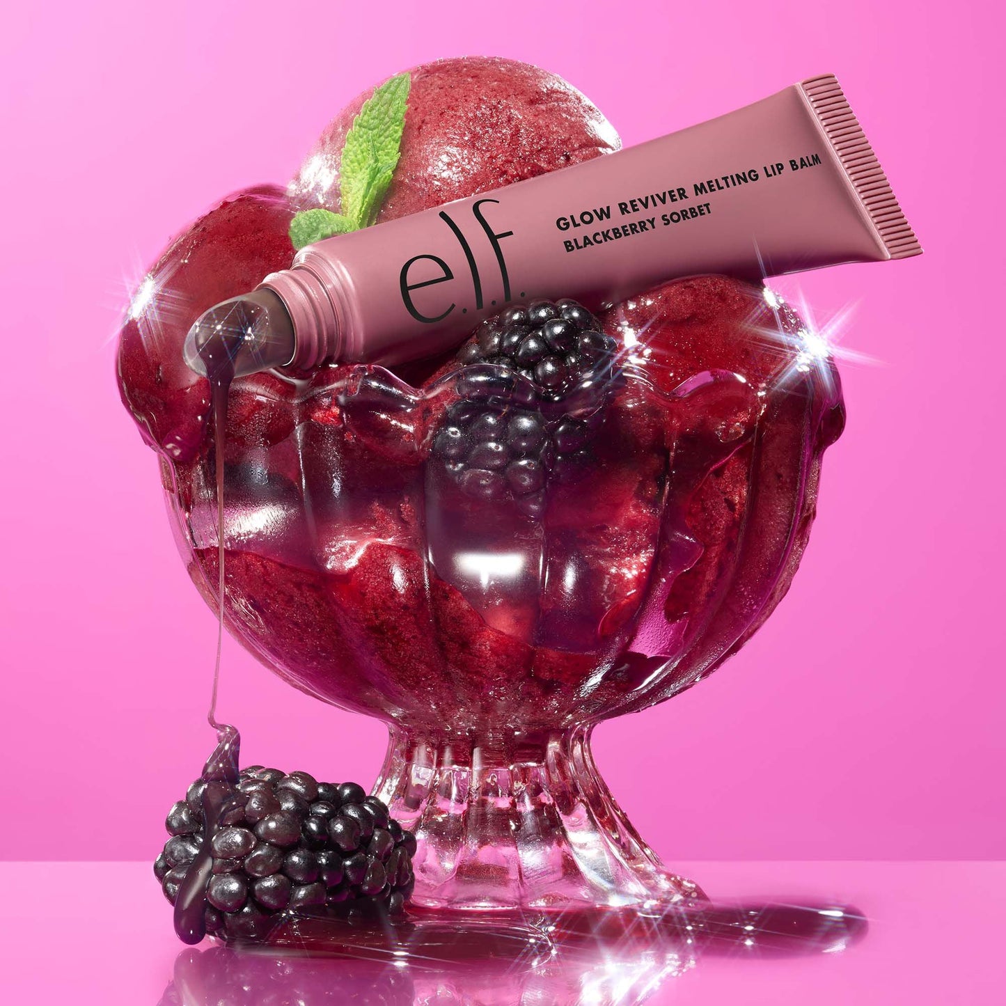 glow-reviver-melting-lip-balm-y1 101624_SL_GRLB_IGF_B_IGFlackB_IGFerry_097_OPITION_2_FOCUS_STACK_FINAL_RGB_IGF.jpg
