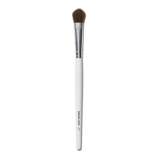 wide-tapered-eyeshadow-brush-l4 21994_OPENA_R.png