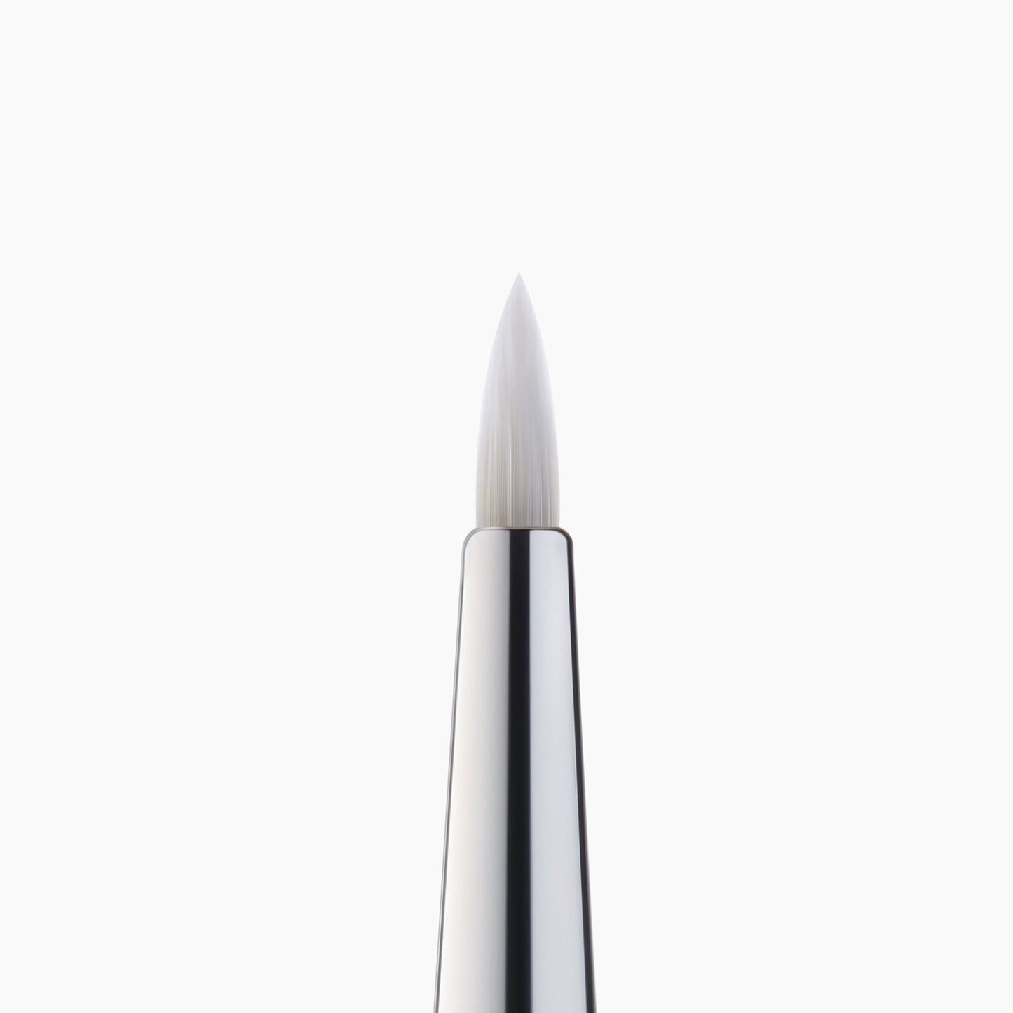 precision-dual-sided-eyebrow-brush-h9 85315_PrecisionEyelinerBrush_Macro_V2.jpg