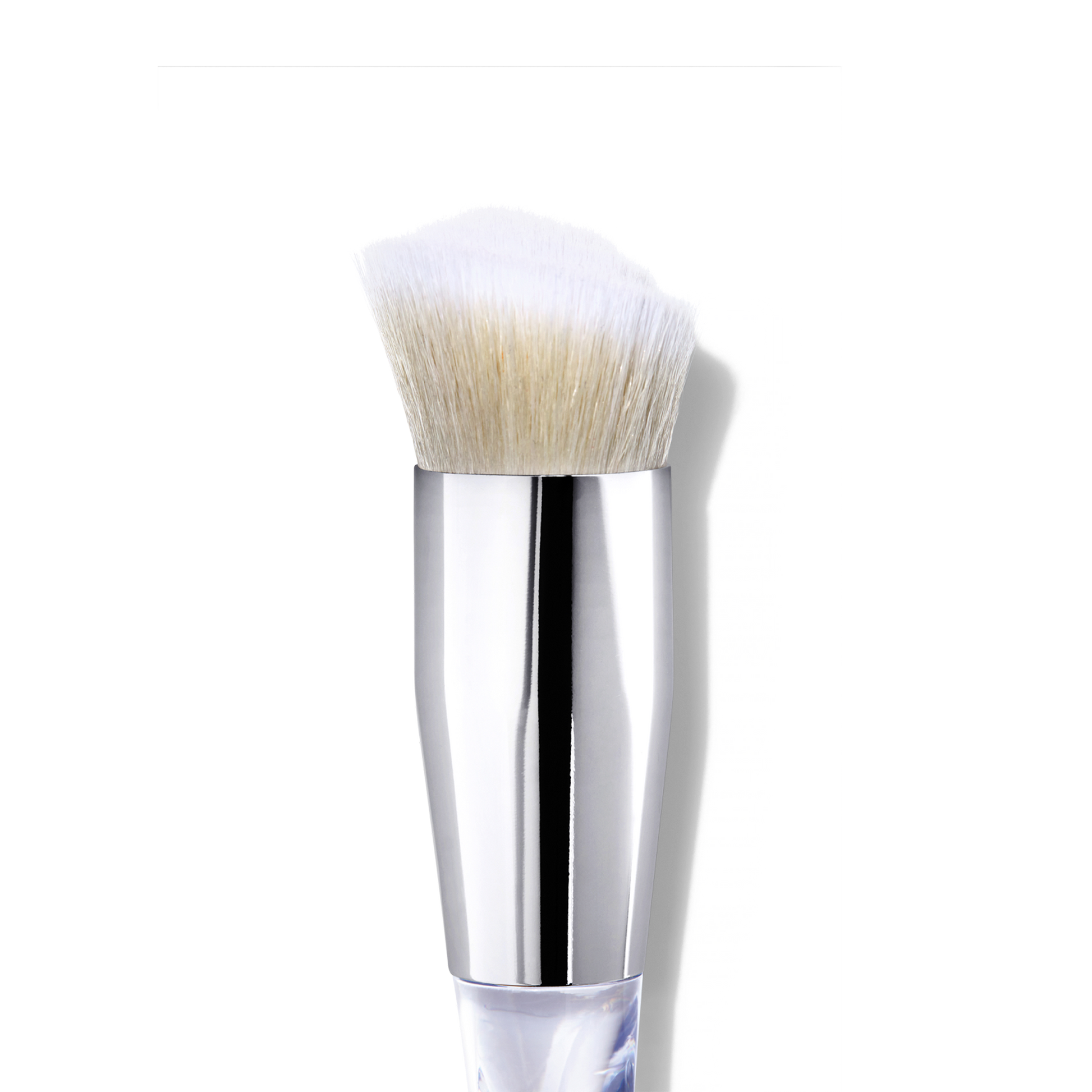 precision-foundation-swirl-brush-p9 85323_BRFAC_Macro_R.png